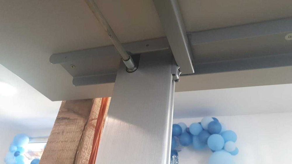 Birou reglabil electric