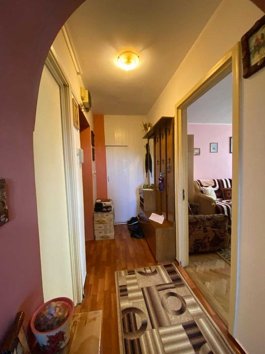 De vanzare apartament 3 camere Fagaras proprietar