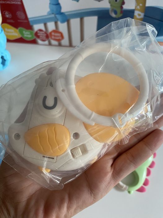 Занимателна арка с музика и светлина, играчка за количка