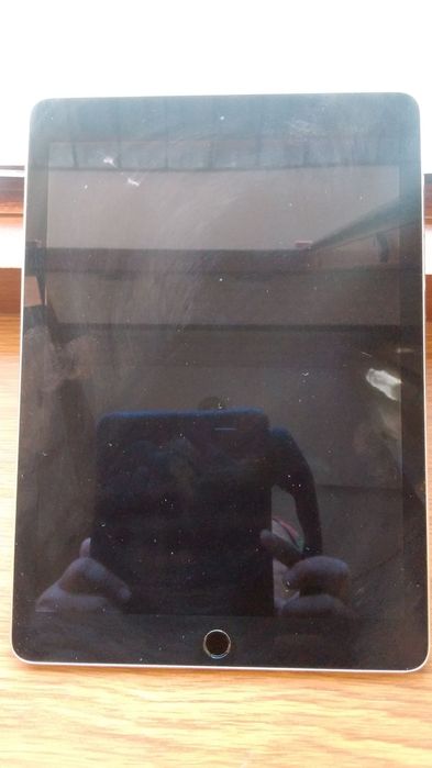 Сотилади планшет дадский фирма 1 ой ишлатилган чистый оригинал apple