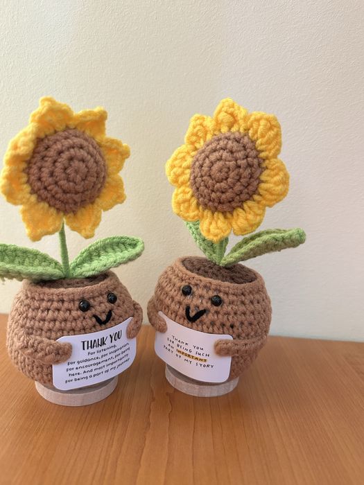 Set doua papusi crosetate - floarea soarelui, handmade