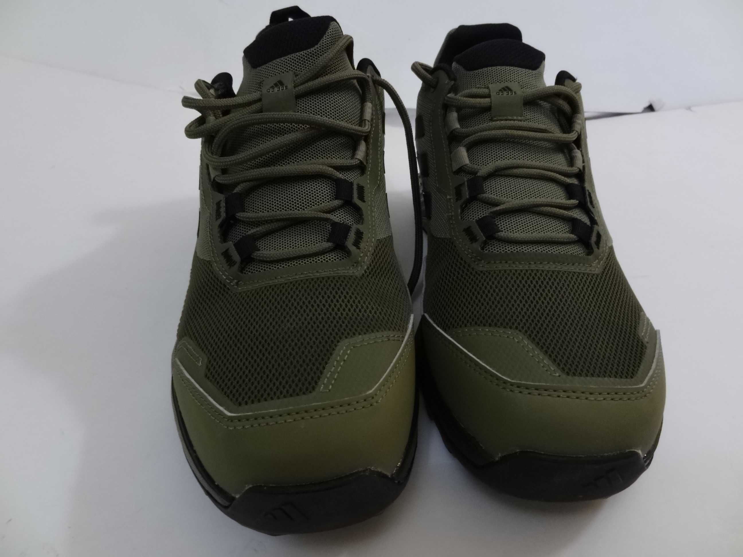 Adidas Terrex Traxion,размер 44,нови,оригинални,мъжки обувки.