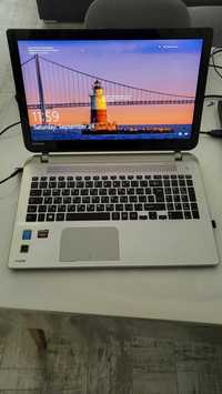 Лаптоп Toshiba Satellite S50-B-12Z 15.6"