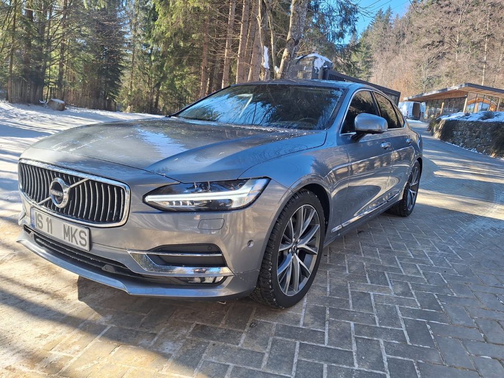 Volvo S90 D5 4x4 TVA deductibil