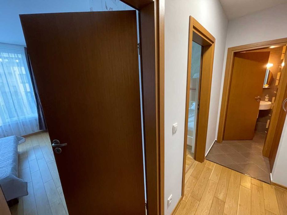 Дава се под наем Тристаен апартамент в София, Витоша - 111 кв.м за 899 € - Снимка #11