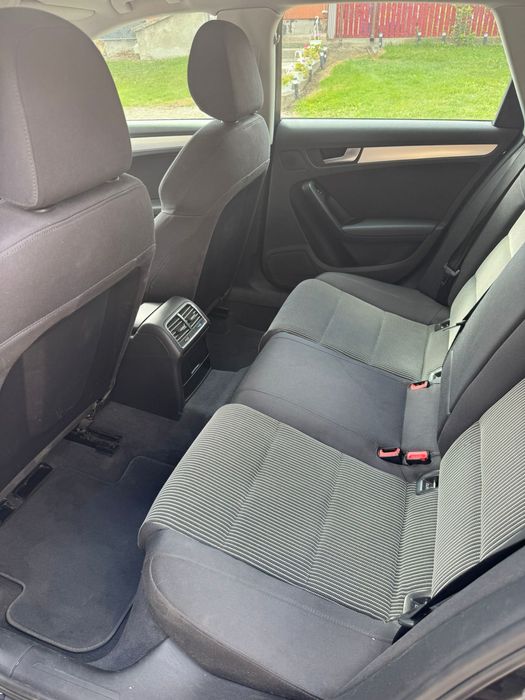 Audi a4 b8 2009 2.0 tdi