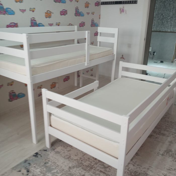 Продам детские кровати