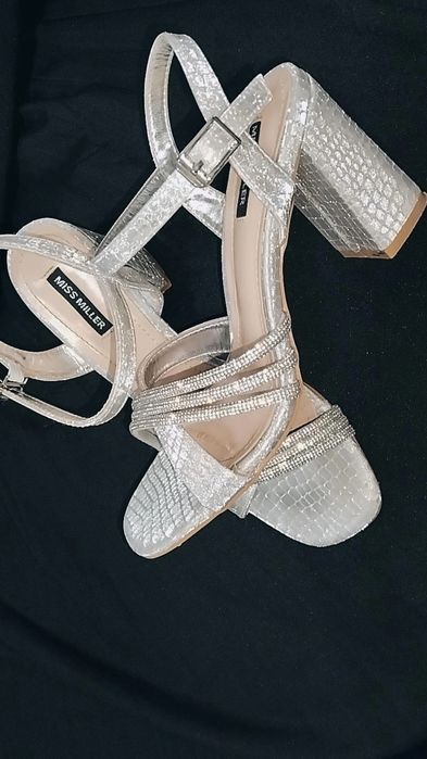 Tufli,Ayollar tuflisi,bassanoshka