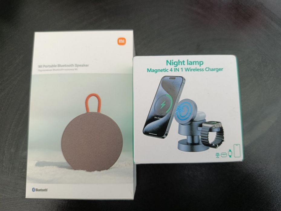 Блютуз колонка и беспроводная зарядка