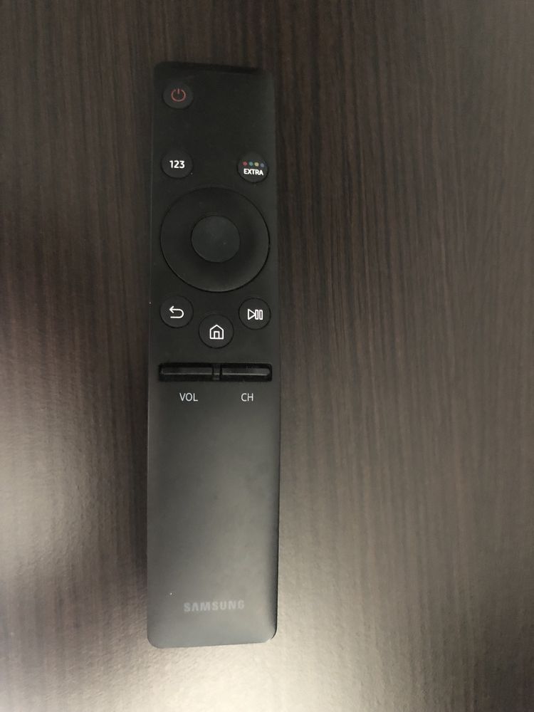 Samsung 55 инча извит-модел 55KS9002
