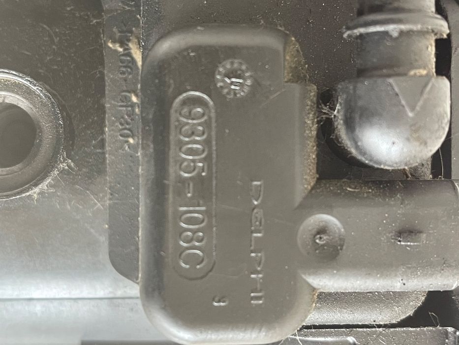 Carcasa filtru combustibil FORD FOCUS II DA_, HCP, DP 2004 - 2013 1.6T