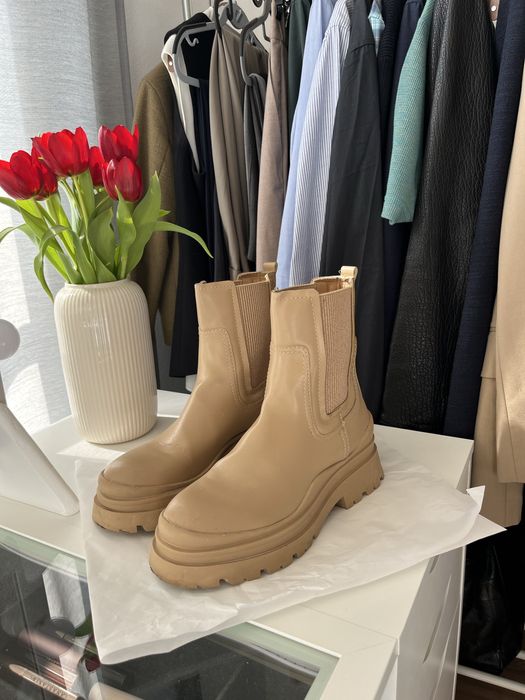 Дамски боти Stradivarius размер 40