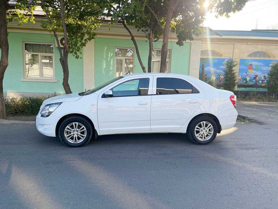 Продаётся COBALT белый, 2022