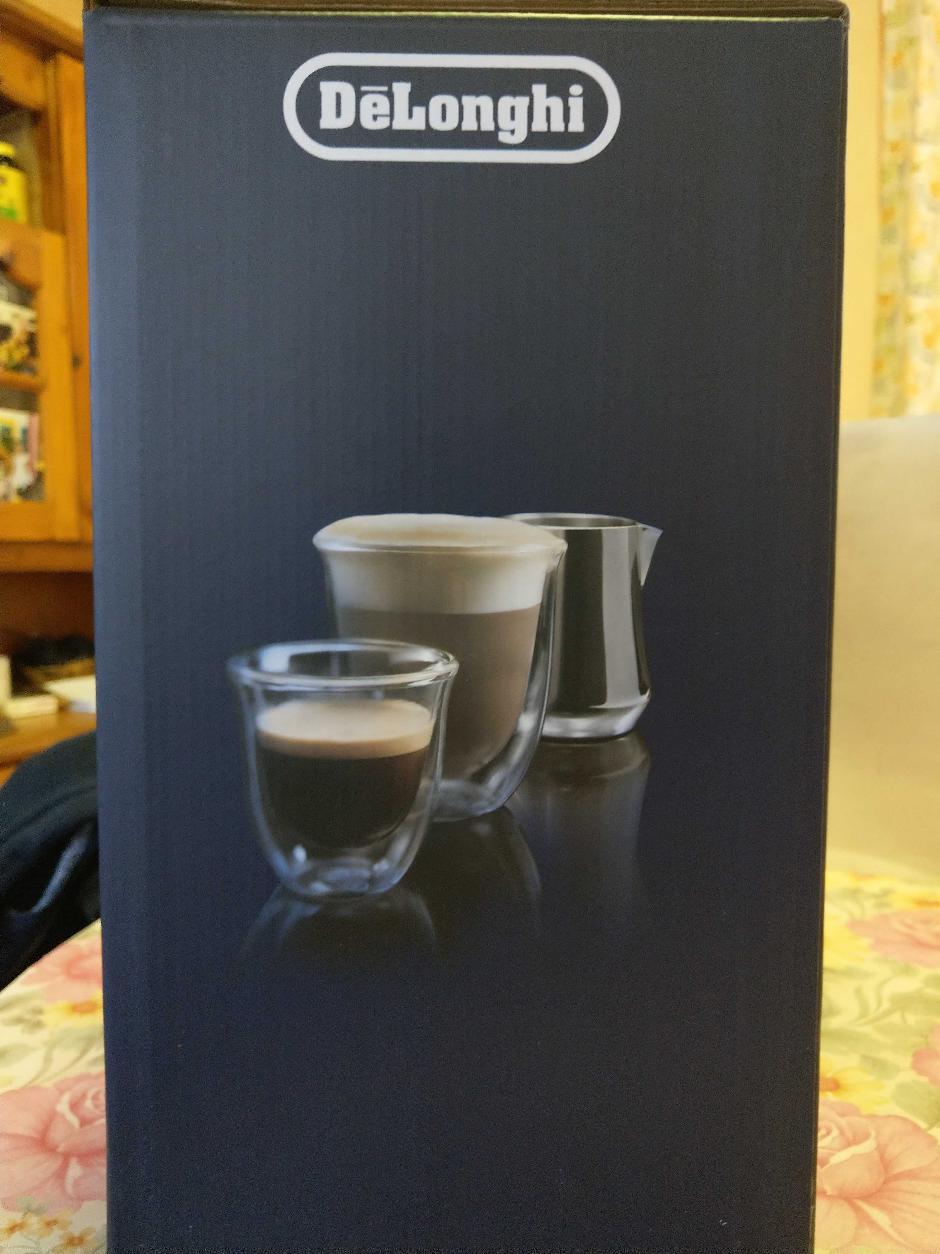 Експресо кафемашина De'Longhi Dedica Style EC 685