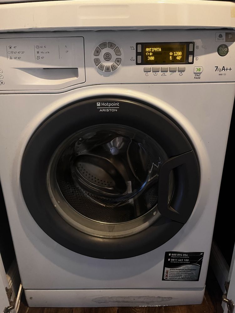 Masina de spalt hotpoint ariston A++7kg