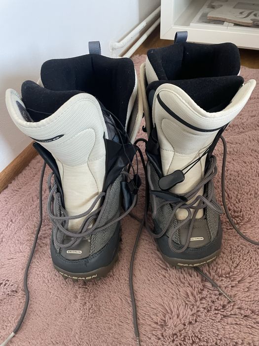 Set snowboard Salomon pentru femei