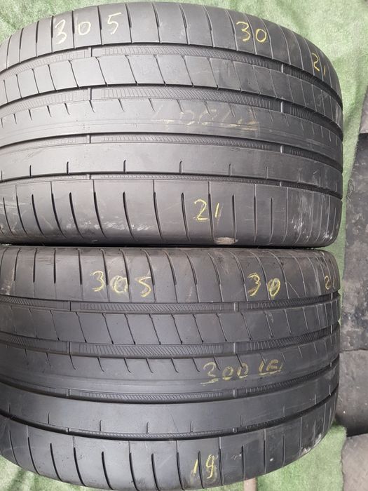 Anvelope 2x305 30 21 goodyear dot 19...21 mm 5.8