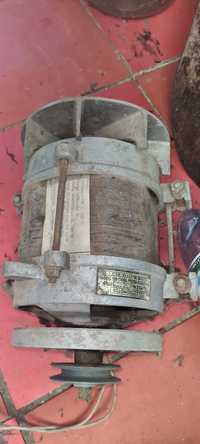 Motor masina de spalat romaneasca cu fulie. 150 w-1500 rot/min