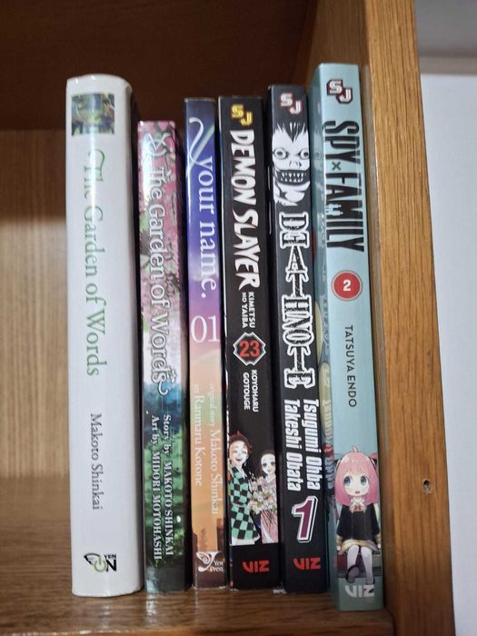 Carti pentru scoala gimnaziala si manga