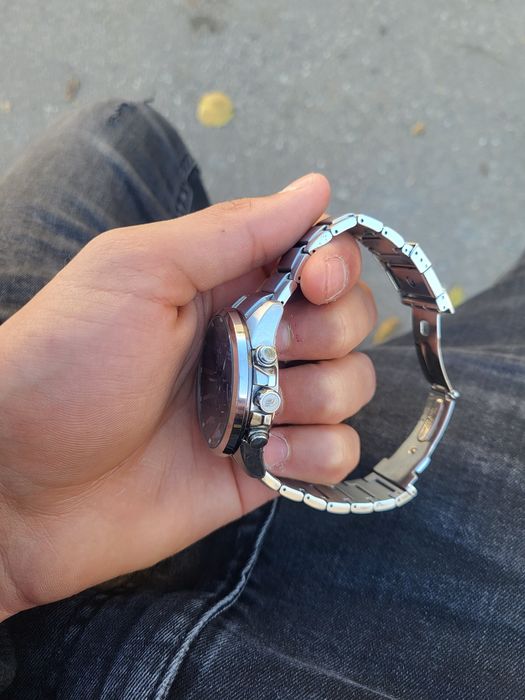 vând ceas bărbătesc