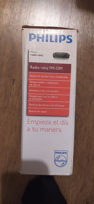 Radio cu ceas Philips