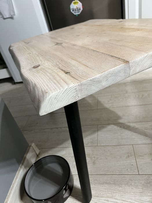 Холна масичка 80/60 от масивно дърво