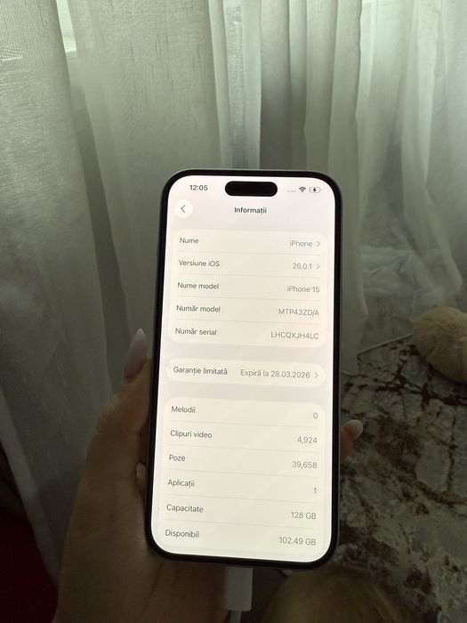 Vand iphone 15..