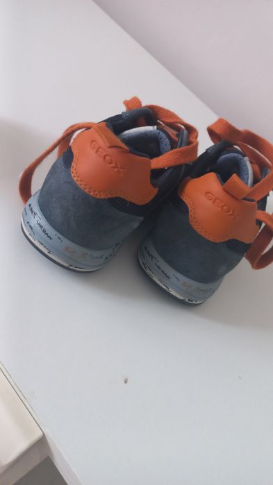 Adidasi baieti,piele naturala.