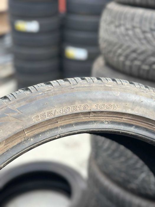 BridgeStone 255/40R19 - Stare foarte buna, Garantie, Livrare rapida!