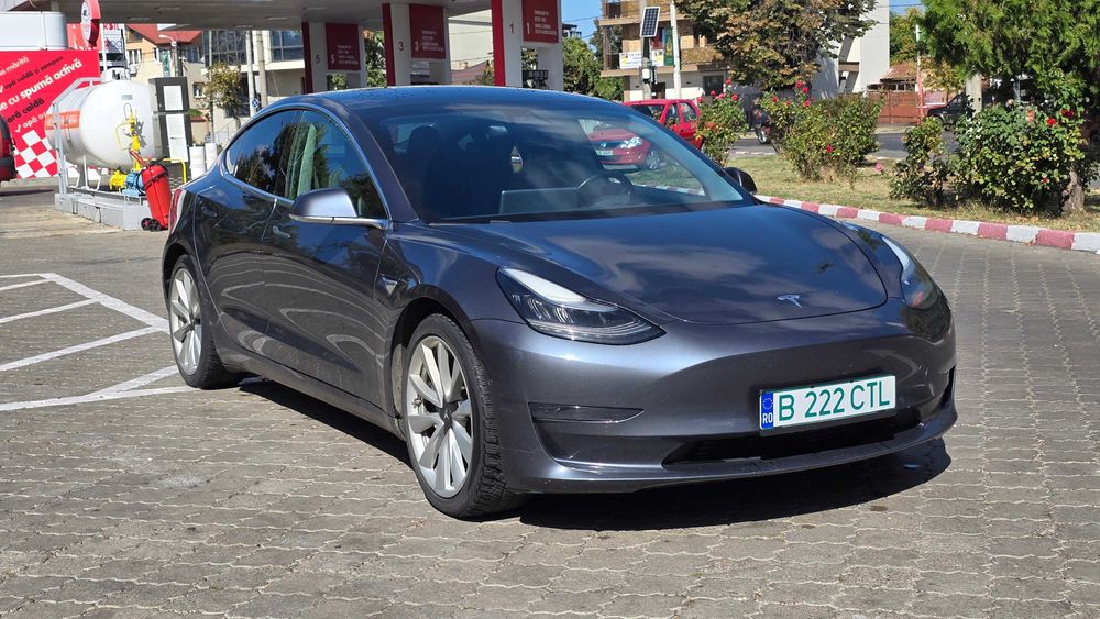 Tesla model 3 long range 77 kw -  4x4 - dual motor 450 cp