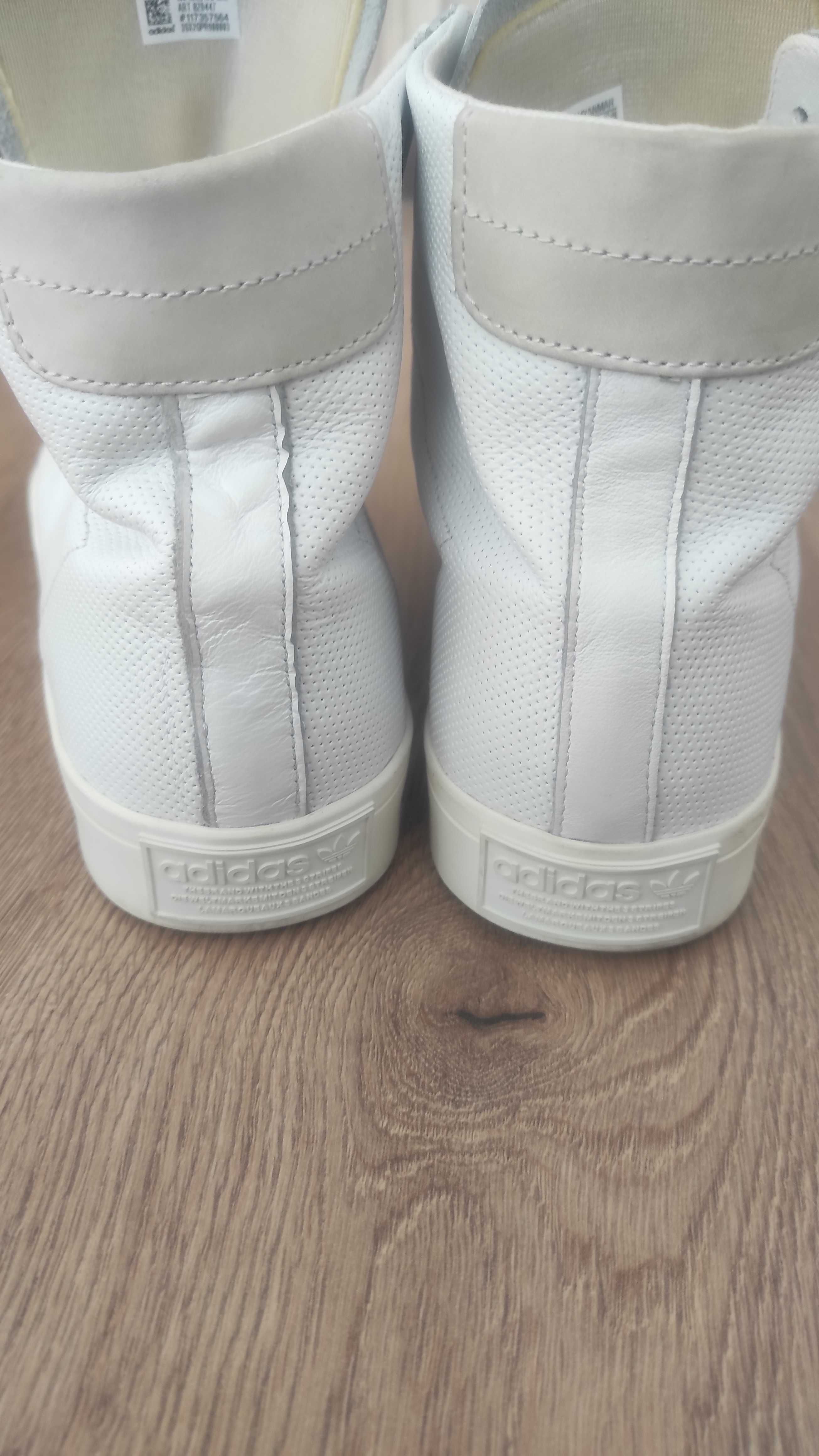 Мъжки кецове Adidas courtvantage