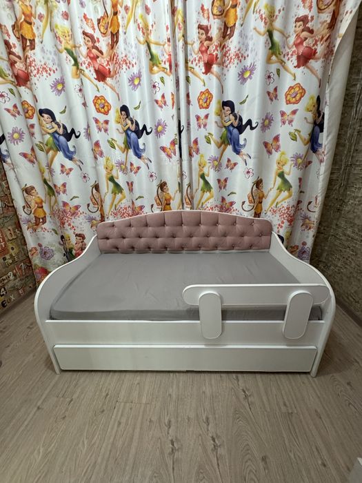 Кровать детская.