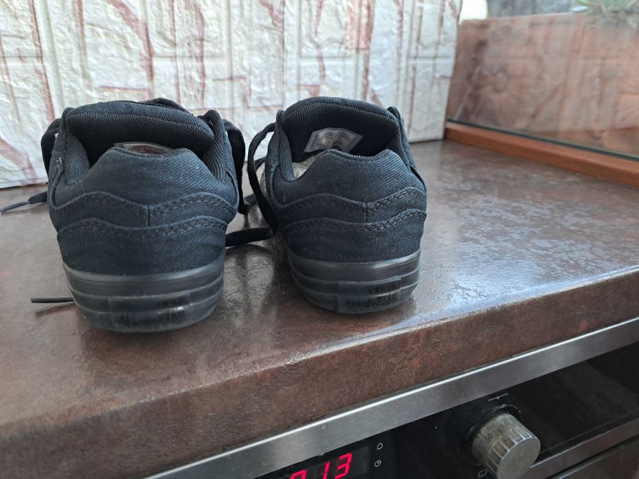 детски маратонки,кецове,гуменки,спортни обувки.ном33 Converse-All Star