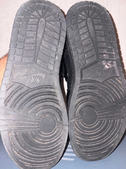 Nike Air Jordan 1 Low SE  - Номер 42