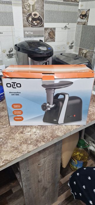 Продаю новую электромясорубку