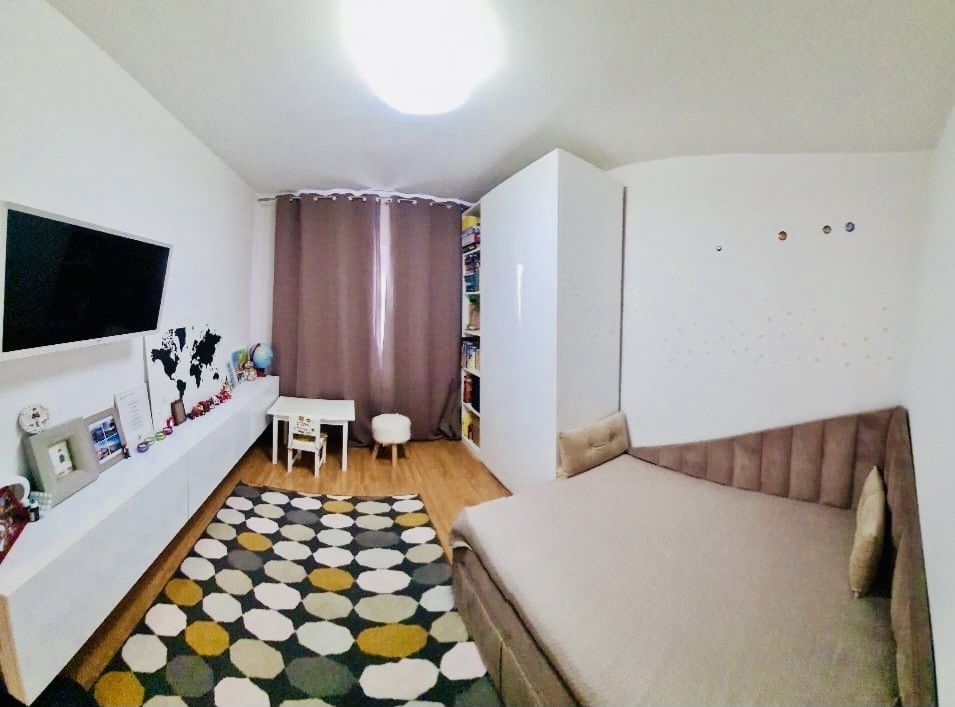 Apartament 3 camere SUCPI