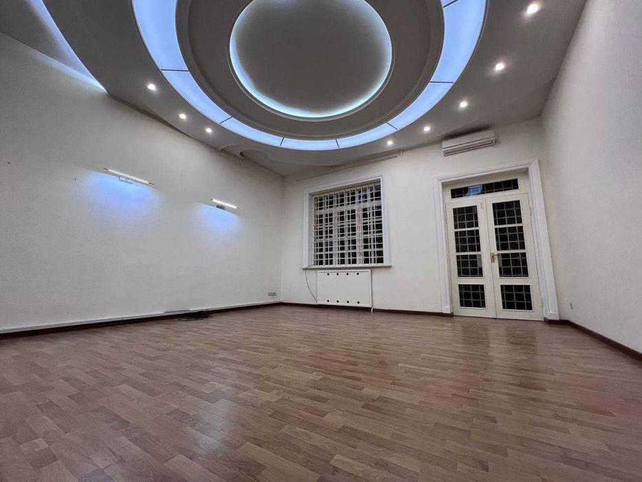 Сдаётся помещение свободного назначения | Яккасарай Ракат боши  260 м²