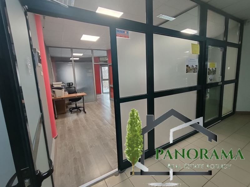 Продава се Офис в Шумен, Център - 37 кв.м за 1000 €/кв.м - Снимка #1