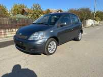 Toyota Yaris / 1.3 benzina