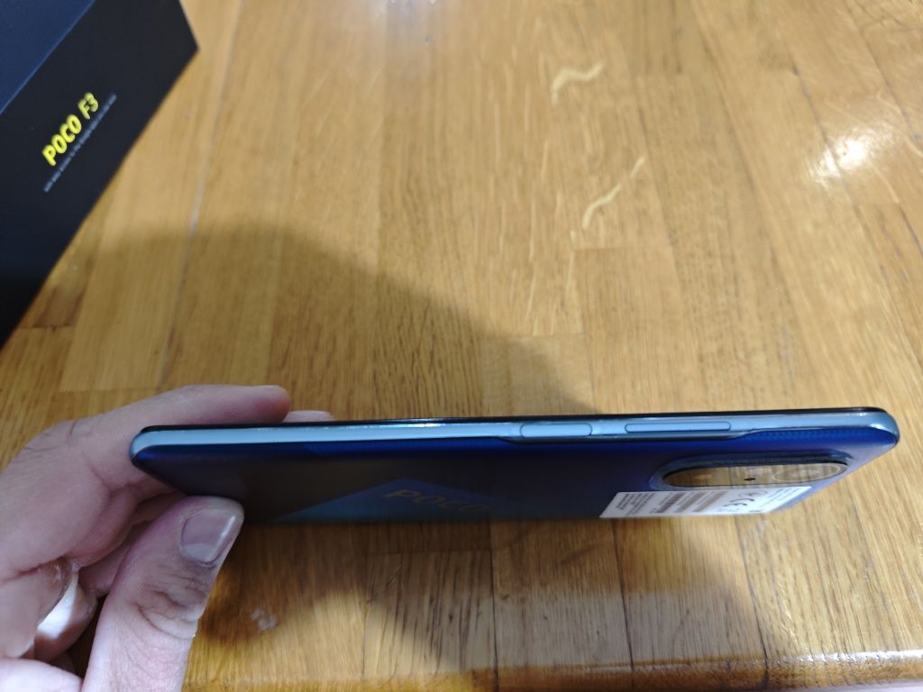 Poco F3 8 GB Rам 256 GB