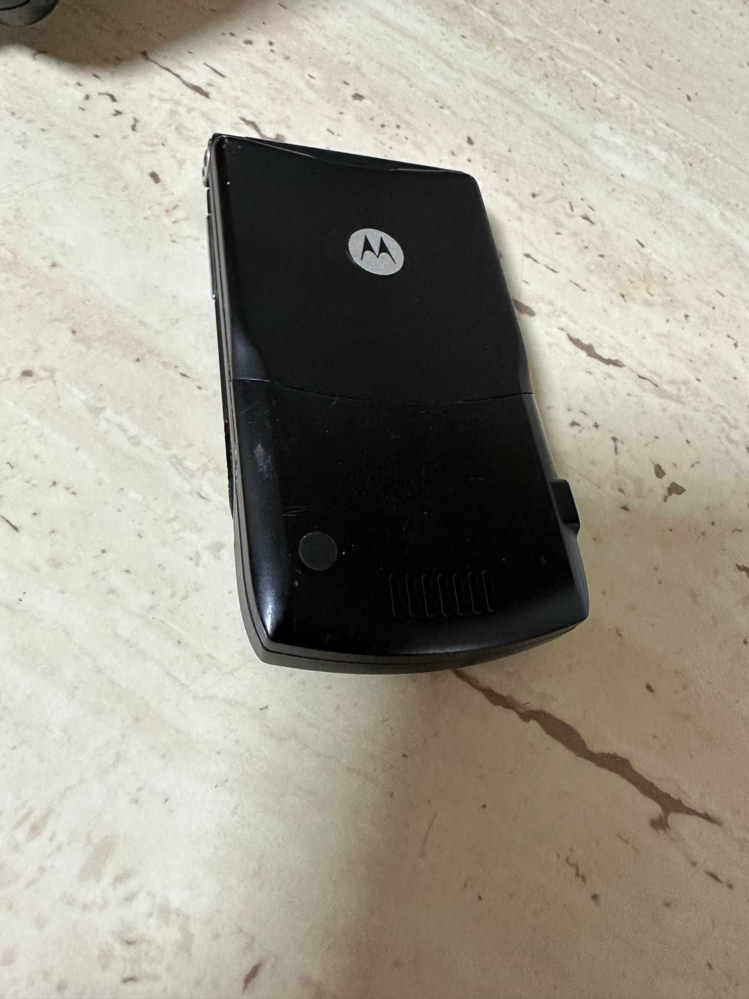 motorola v3 in conditii bune