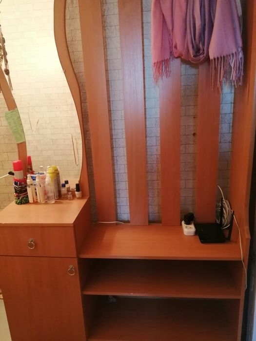 Продам прихожку в отличном состоянии, цена10000ээ0ээокончательно