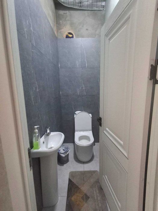 Islomobod masjidi. 3 sotihda 5 xonali uy sotaman. Fasad  15.5m *19m.