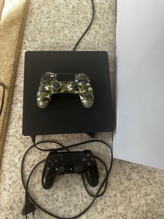 Ps4 slim 2 джойстика и играми в комплекте