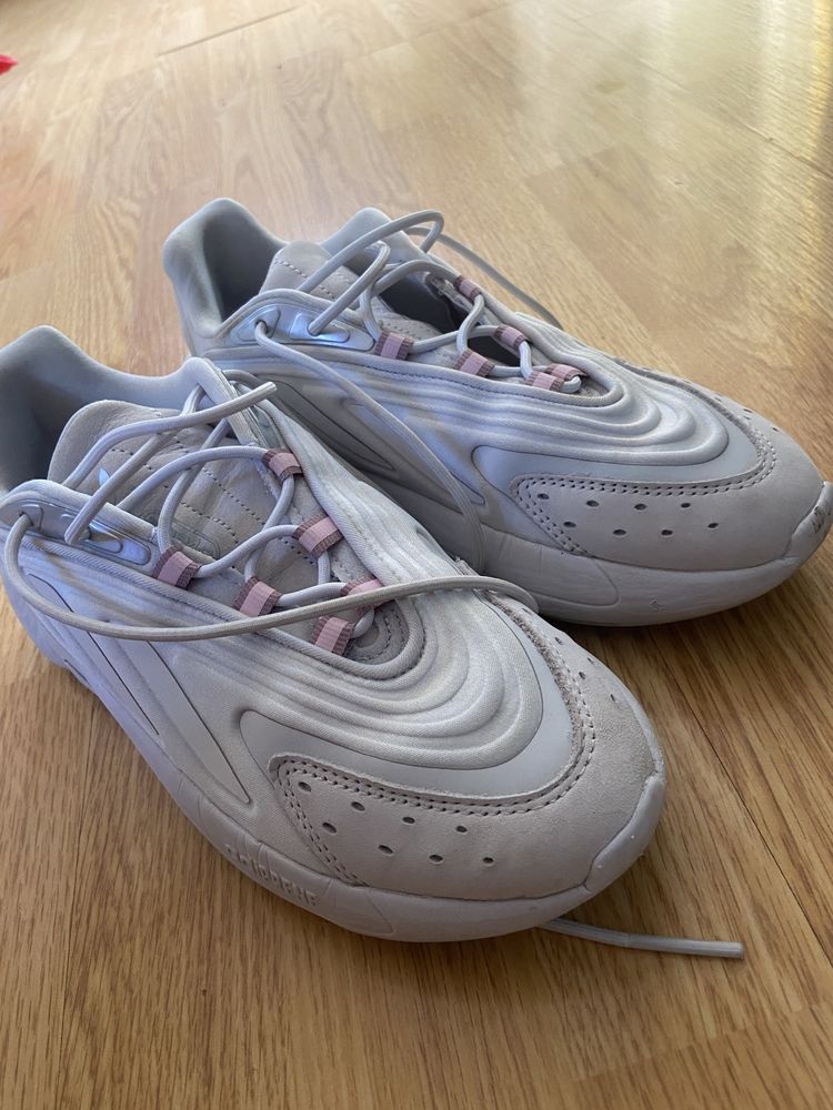 Adidasi Adidas Ozelia