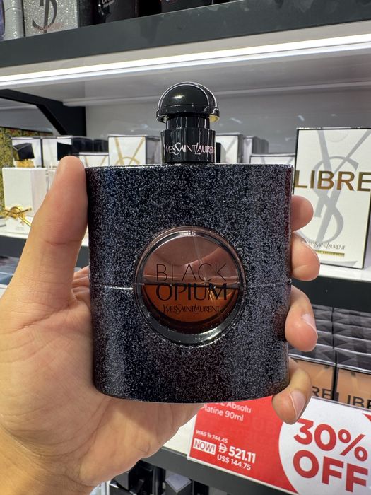 Yves Saint Laurent Black Opium