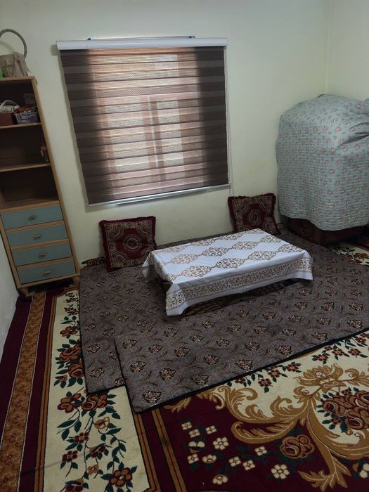 Уй сотилади 2.7 сотих, магазини блан бирга