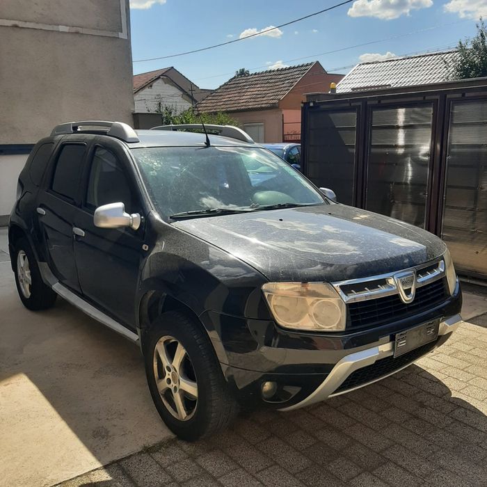 Vând Dacia Duster 1.5DCI 2011 decembrie
