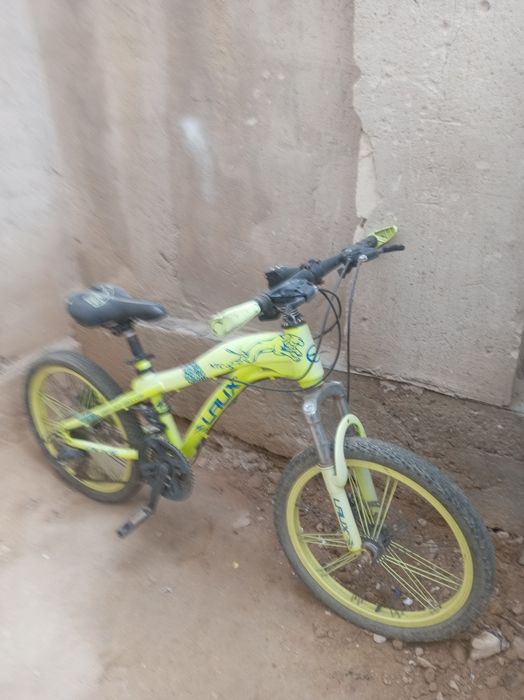 Срочно продам детский спортивный велосипед в отличном состоянии