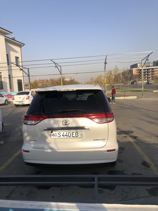 Toyota PREVIA S dubai variant